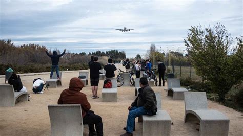 mirador del prat|Mirador de Aviones del Prat de Llobregat ️